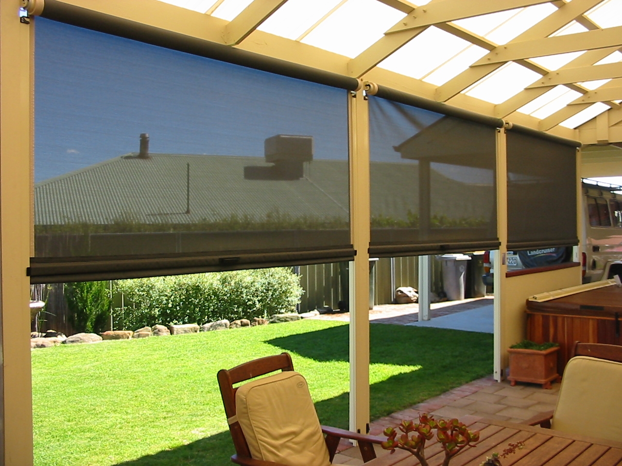 UV Blocking sun shades